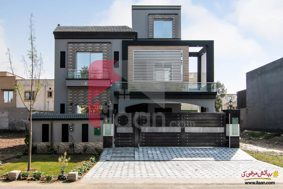 10 Marla House For In Block Dd