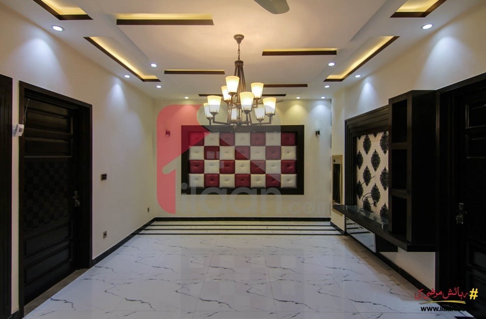 10.77 marla house for sale in Gulbahar Block, Bahria Town, Lahore