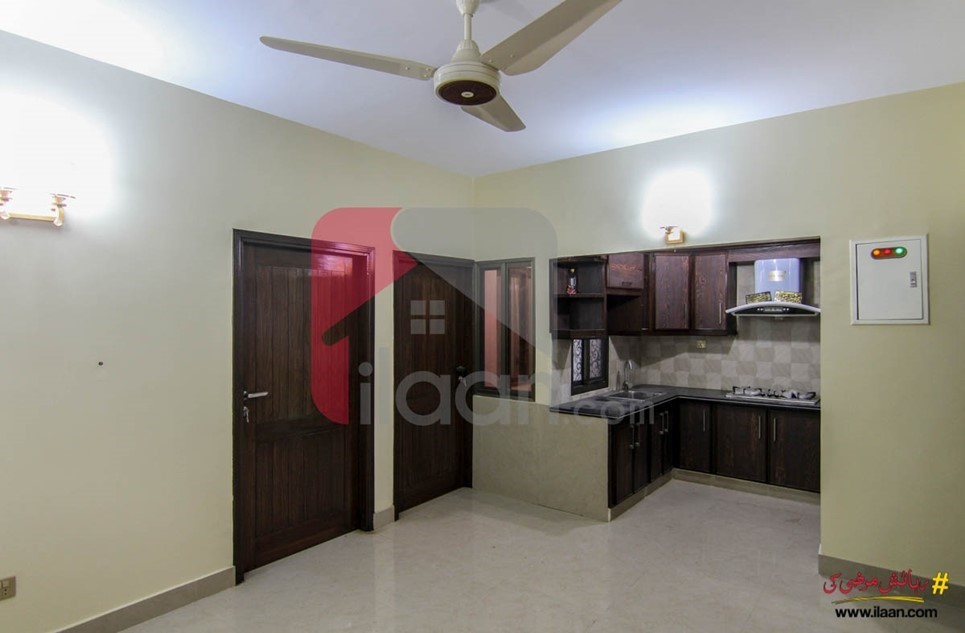 1100 ( sq.ft ) apartment for sale ( third floor ) in Badar Commercial Area, Phase 5, DHA, Karachi