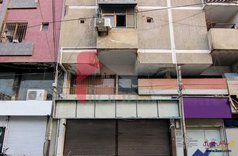 950 ( sq.ft ) showroom for sale ( ground floor ) near KFC, Badar Commercial Area, Phase 5, DHA, Karachi