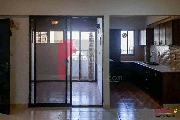 900 sq ft apartment for sale in Ittehad mercial Area Phase6