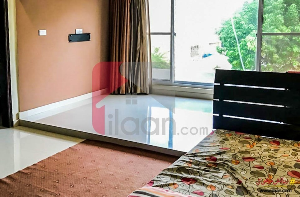 2700 ( sq.ft ) apartment for sale ( first floor ) in Sea View Apartments, Phase 5, DHA, Karachi