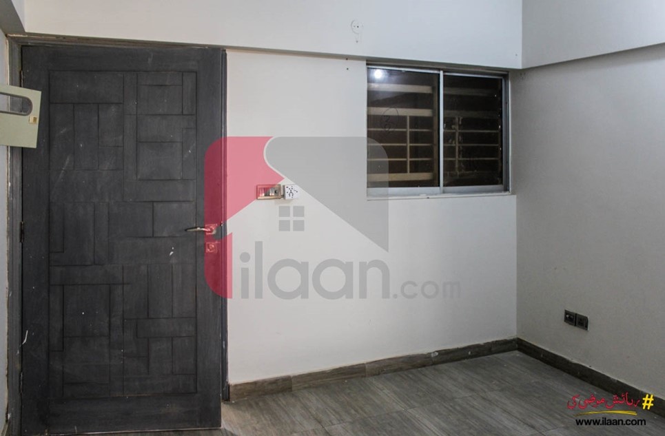 600 ( sq.ft ) apartment for sale ( fifth floor ) in Al Ghafoor Orchid, Block 3, Gulshan-e-iqbal, Karachi