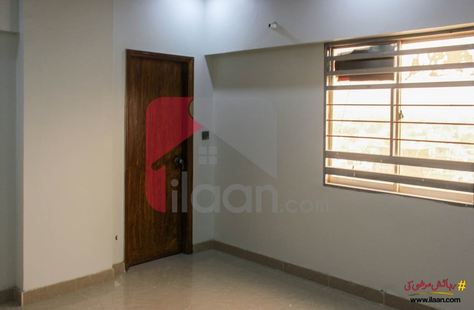 1600 ( sq.ft ) apartment for sale ( fifth floor ) in Al Ghafoor Orchid, Block 3, Gulshan-e-iqbal, Karachi