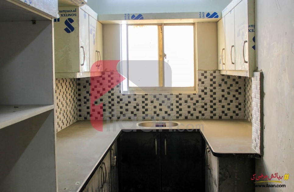 1000 ( sq.ft ) apartment for sale ( eighth floor ) in Al Ghafoor Orchid, Block 3, Gulshan-e-iqbal, Karachi