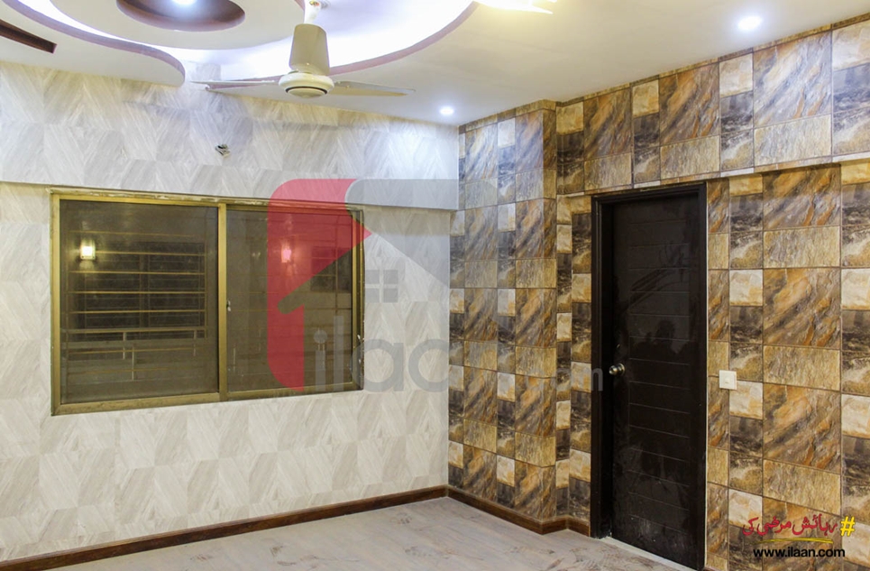 1650 ( sq.ft ) apartment for sale ( seventh floor ) in Harmain Royal Residency Apartments, Block 1, Gulshan-e-iqbal, Karachi