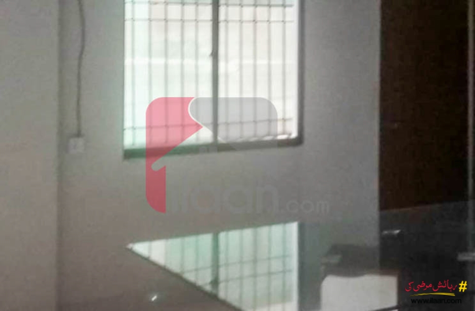 450 ( sq.ft ) apartment for sale ( second floor ) in Muslim Commercial Area, Phase 6, DHA, Karachi