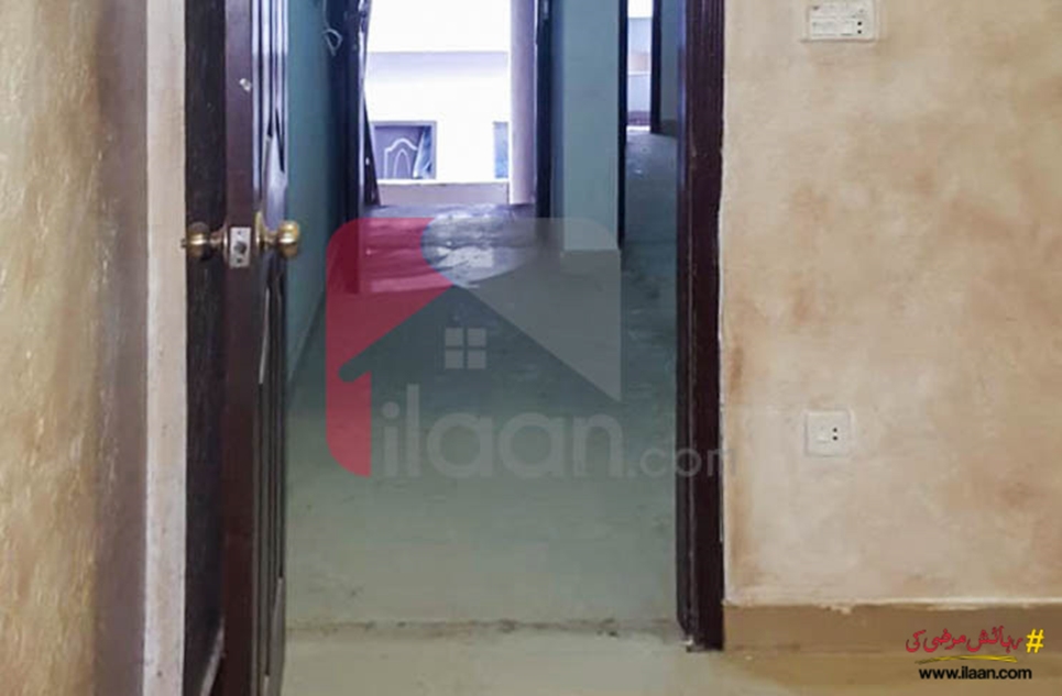 1800 ( sq.ft ) apartment for sale ( third floor ) in Sehar Commercial Area, Phase 7, DHA, Karachi