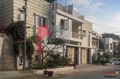 2500 ( sq.ft ) house for sale ( first floor ) in Block 2, PECHS, Jamshed Town, Karachi