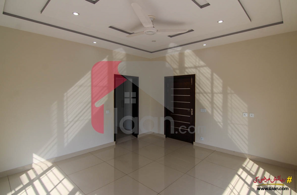 1 kanal house for sale in Spring Block, Bahria Town, Lahore