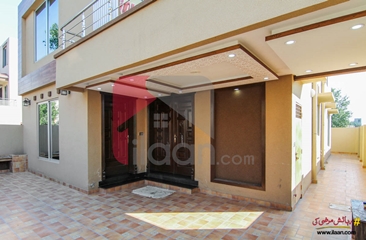 10 marla house for sale in Jasmine Block, Bahria Town, Lahore