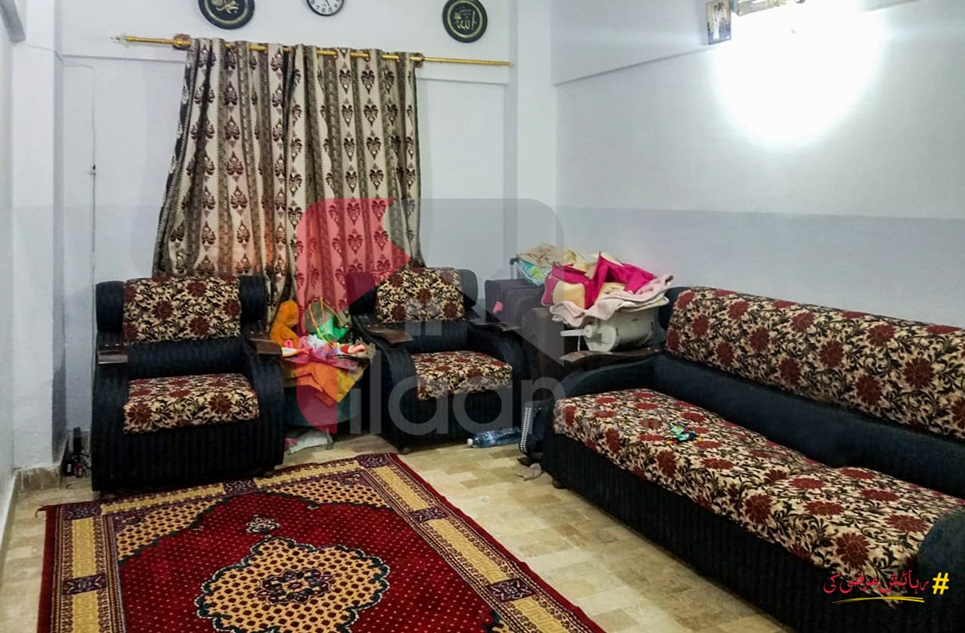 750 ( sq.ft ) apartment for sale ( first floor ) in Block 18, Gulistan-e-Johar, Karachi