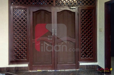 400 ( square yard ) house for sale in Block 15, Gulistan-e-Johar, Karachi