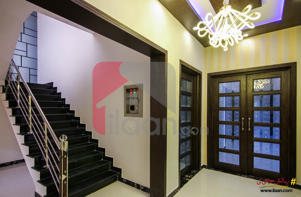1 kanal house for sale in Block B, Valencia Housing Society, Lahore