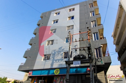 1700 ( sq.ft ) apartment for sale ( third floor ) in Bukhari Commercial Area, Phase 6, DHA, Karachi