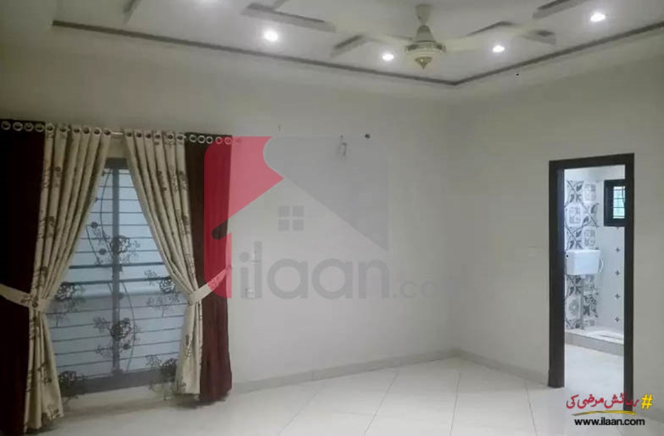 10 marla house for sale in Garden Town, Gujranwala