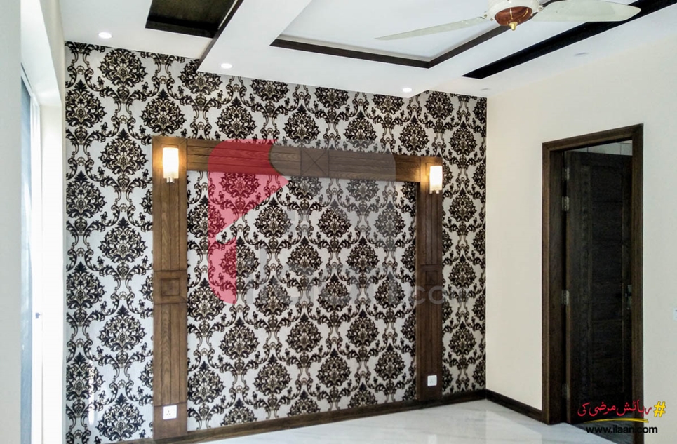 10 marla house for sale in Phase 8 - Air Avenue, DHA, Lahore