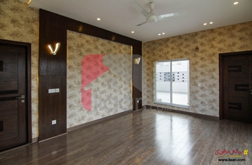 1 kanal house for sale in Block D, Phase 6, DHA, Lahore