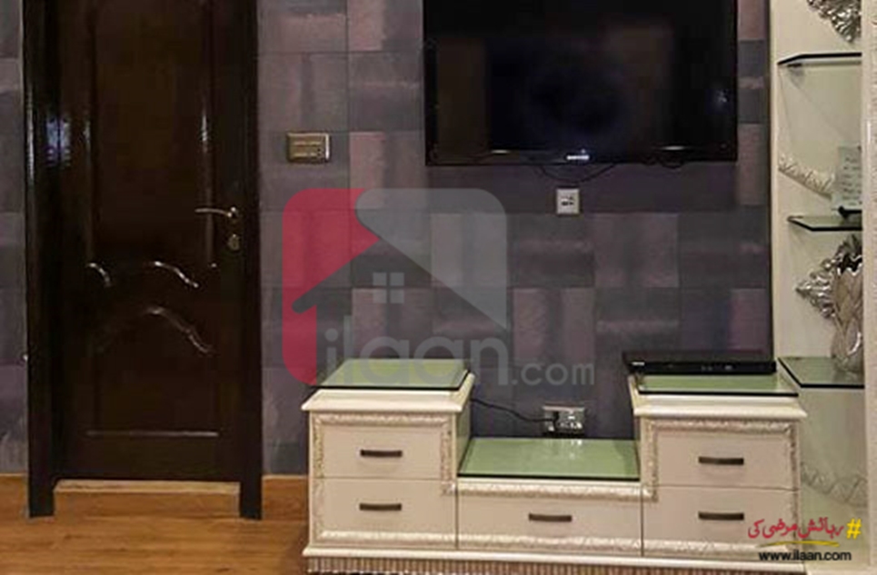 1500 ( sq.ft ) apartment for sale ( second floor ) in DHA, Karachi
