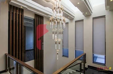 10 marla house for sale in Block C, Phase 8 - Park View, DHA, Lahore