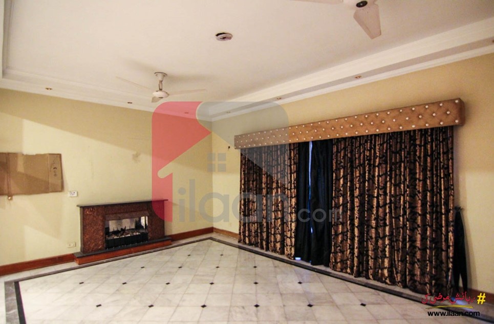 1 kanal 2 marla house for sale in Block Z, Phase 3, DHA, Lahore