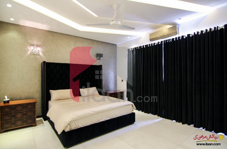 1 kanal house for sale in Block G, Phase 5, DHA, Lahore ( furnished )