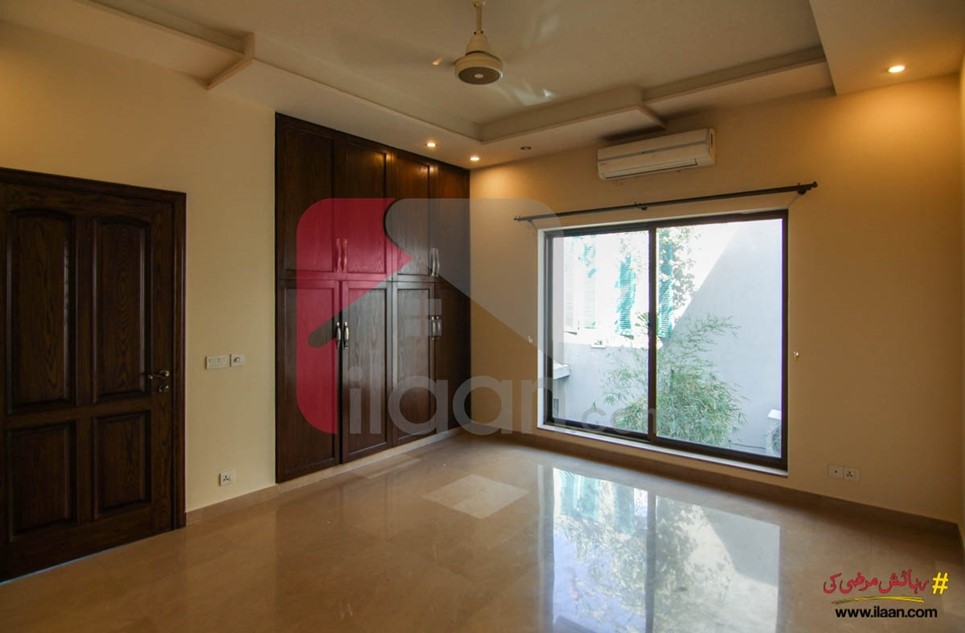 1 kanal house for sale in Block H, Phase 5, DHA, Lahore