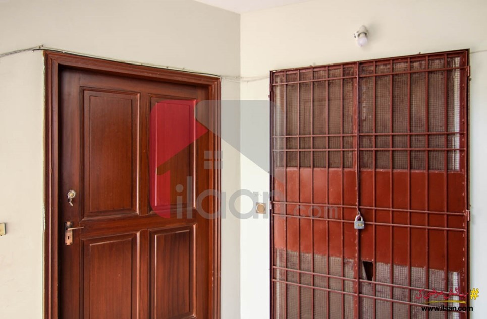 990 ( sq.ft ) apartment for sale in Precint 19, Bahria Town, Karachi
