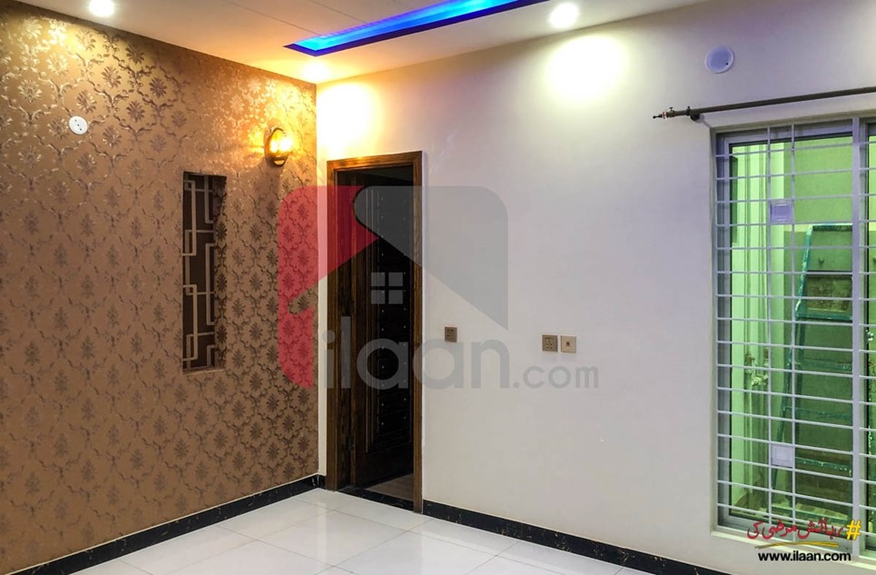 5 marla house for sale in Block R, Johar Town, Lahore