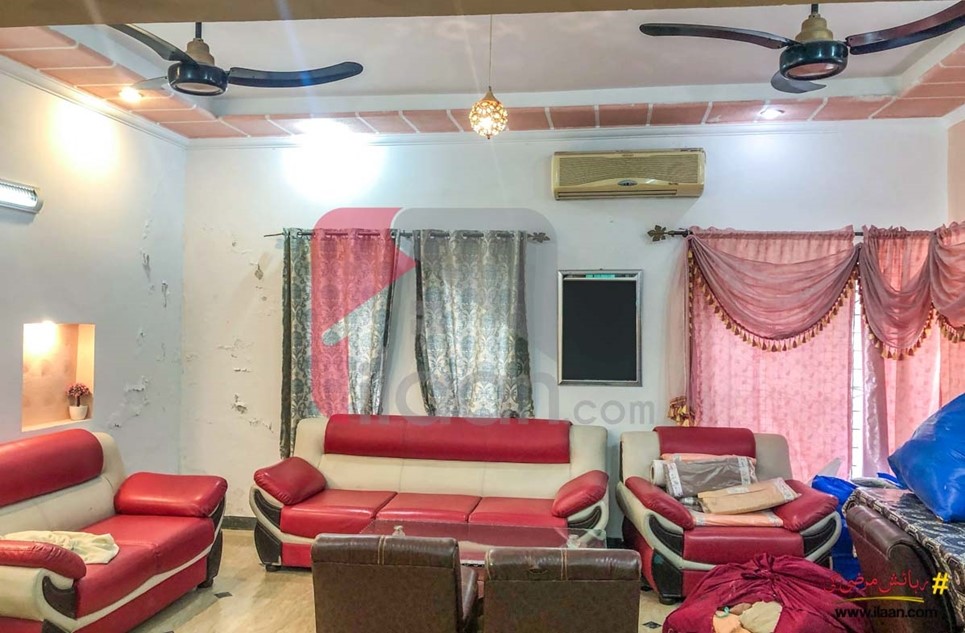 12 marla house for sale in Block B2, Johar Town, Lahore