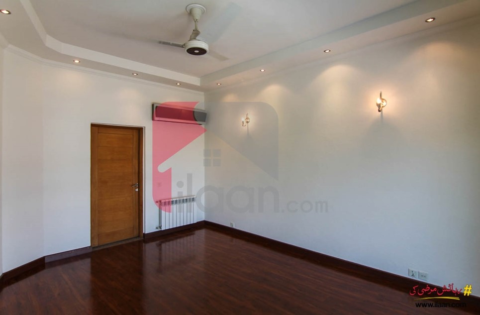 1 kanal house for sale in Block HH, Phase 4, DHA, Lahore