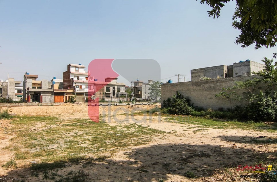 2.5 marla plot for sale in Lahore Medical Housing Society, Lahore