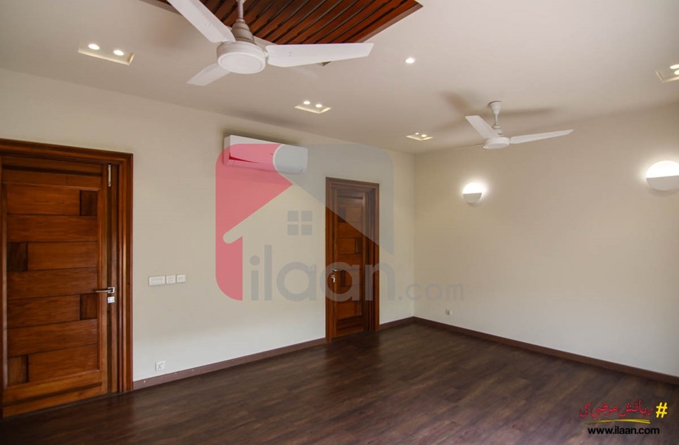 1 kanal house for sale in Block B, Phase 6, DHA, Lahore