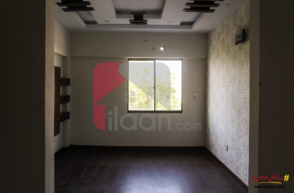 2300 ( sq.ft ) apartment for sale ( first floor ) in West Point Towers, Phase 2, DHA, Karachi