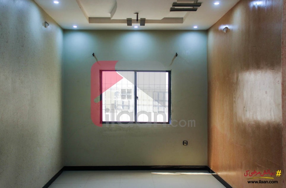 240 ( square yard ) apartment for sale in Block 15, Gulistan-e-Johar, Karachi