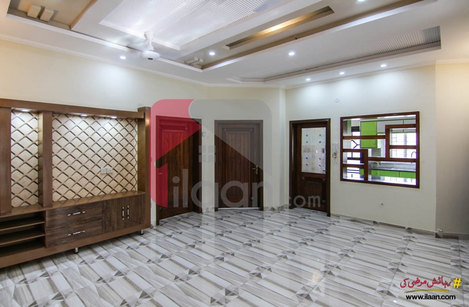 10 marla house for sale in Rafi Block, Bahria Town, Lahore