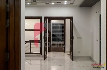 1 kanal house for sale in Block N, Phase 6, DHA, Lahore ( furnished )