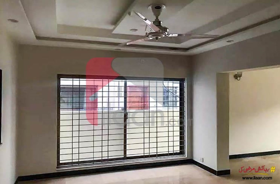 11 marla house for sale in Divine Gardens, Lahore