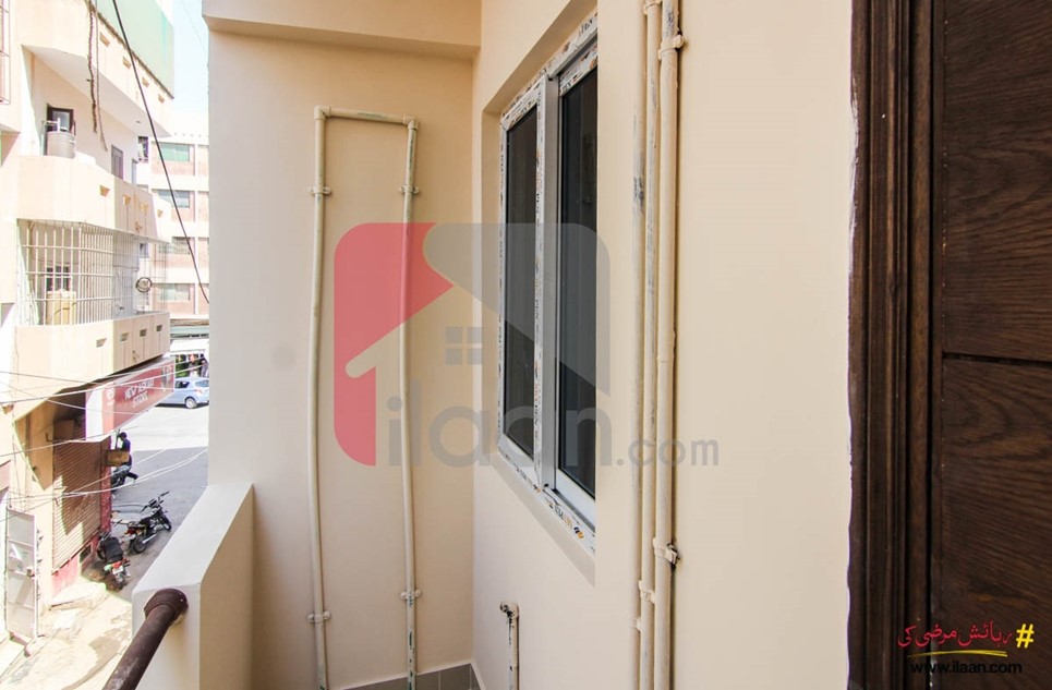 450 ( sq.ft ) pair apartments for sale ( third floor ) in Bukhari Commercial Area, Phase 6, DHA, Karachi