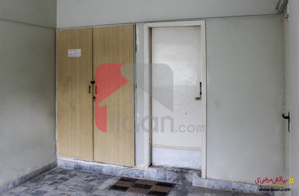 950 ( sq.ft ) apartment for sale in Block 13D-1, Gulshan-e-iqbal, Karachi