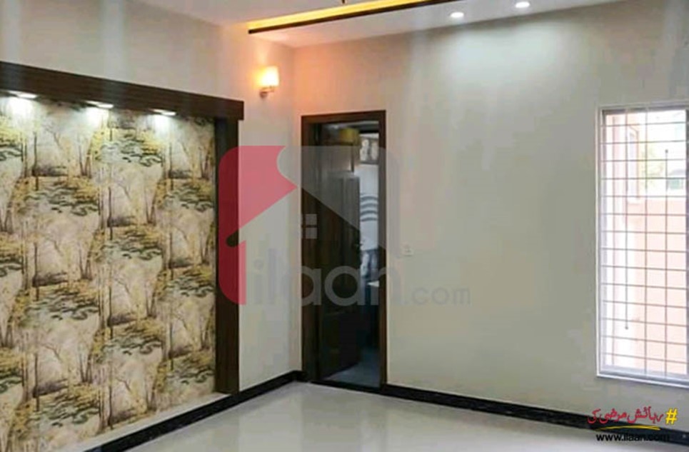 1 kanal house for sale in Shaheen Block, Sector B, Bahria Town, Lahore
