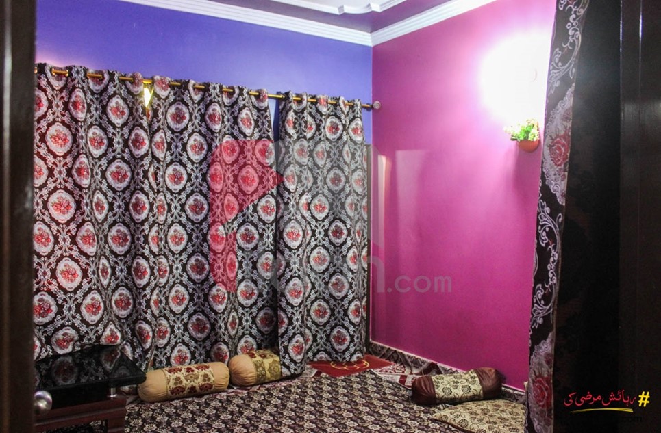100 ( square yard ) house for sale ( fifth floor ) in Block T, North Nazimabad Town, Karachi