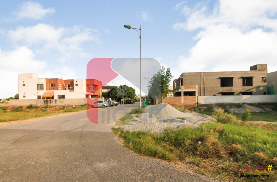 1 kanal plot ( Plot no 400 ) for sale in Block B, Phase 6, DHA, Lahore