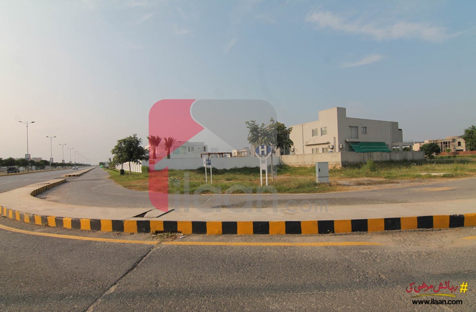 1 kanal plot for sale in Block H, Phase 6, DHA, Lahore