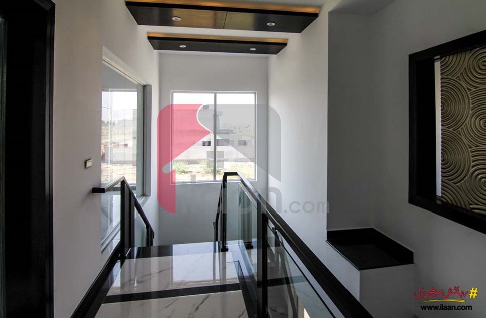 1 kanal house for sale in Block Z, Phase 7, DHA, Lahore