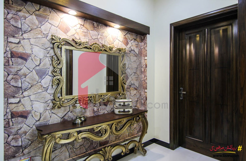 2 kanal house for sale in Jasmine Block, Bahria Town, Lahore ( furnished )