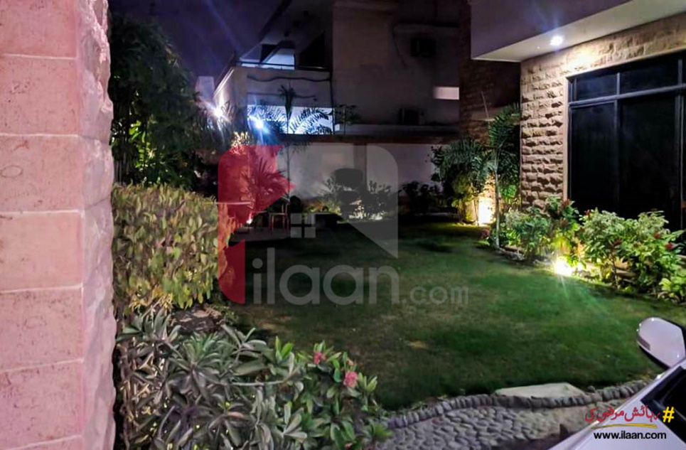 600 ( square yard ) house for sale in Phase 7, DHA, Karachi
