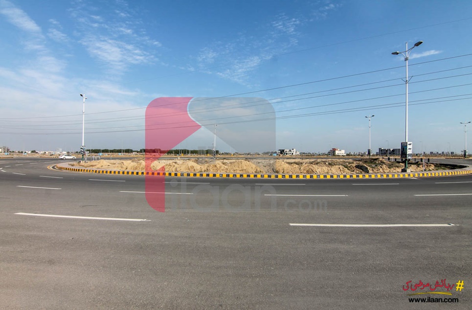 2 kanal 2 marla plot for sale in Phase 8, DHA, Lahore