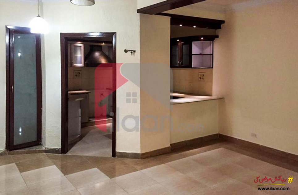 1800 ( sq.ft ) apartment for sale ( first floor ) in Nishat Commercial Area, Phase 6, DHA, Karachi