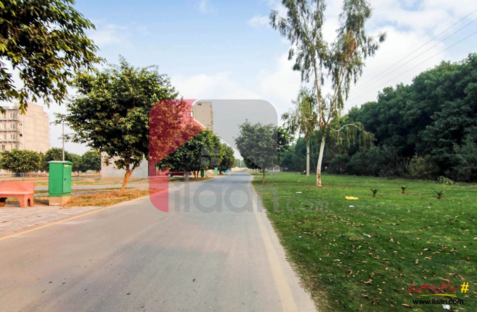 5 marla plot ( Plot no 194 ) for sale in Block AA, Bahria Town, Lahore